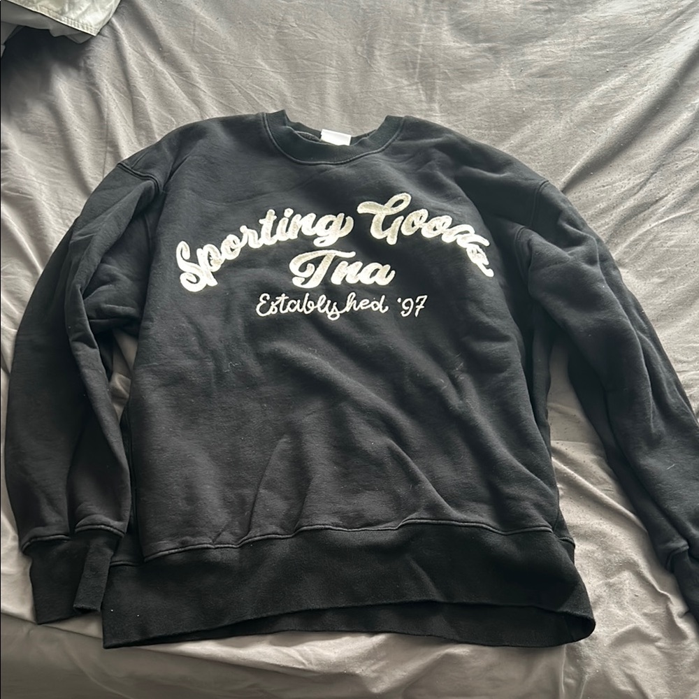 Aritzia Black Sweatshirt Classic Crewneck